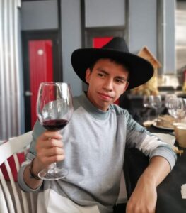 emiliano paredes chula gula