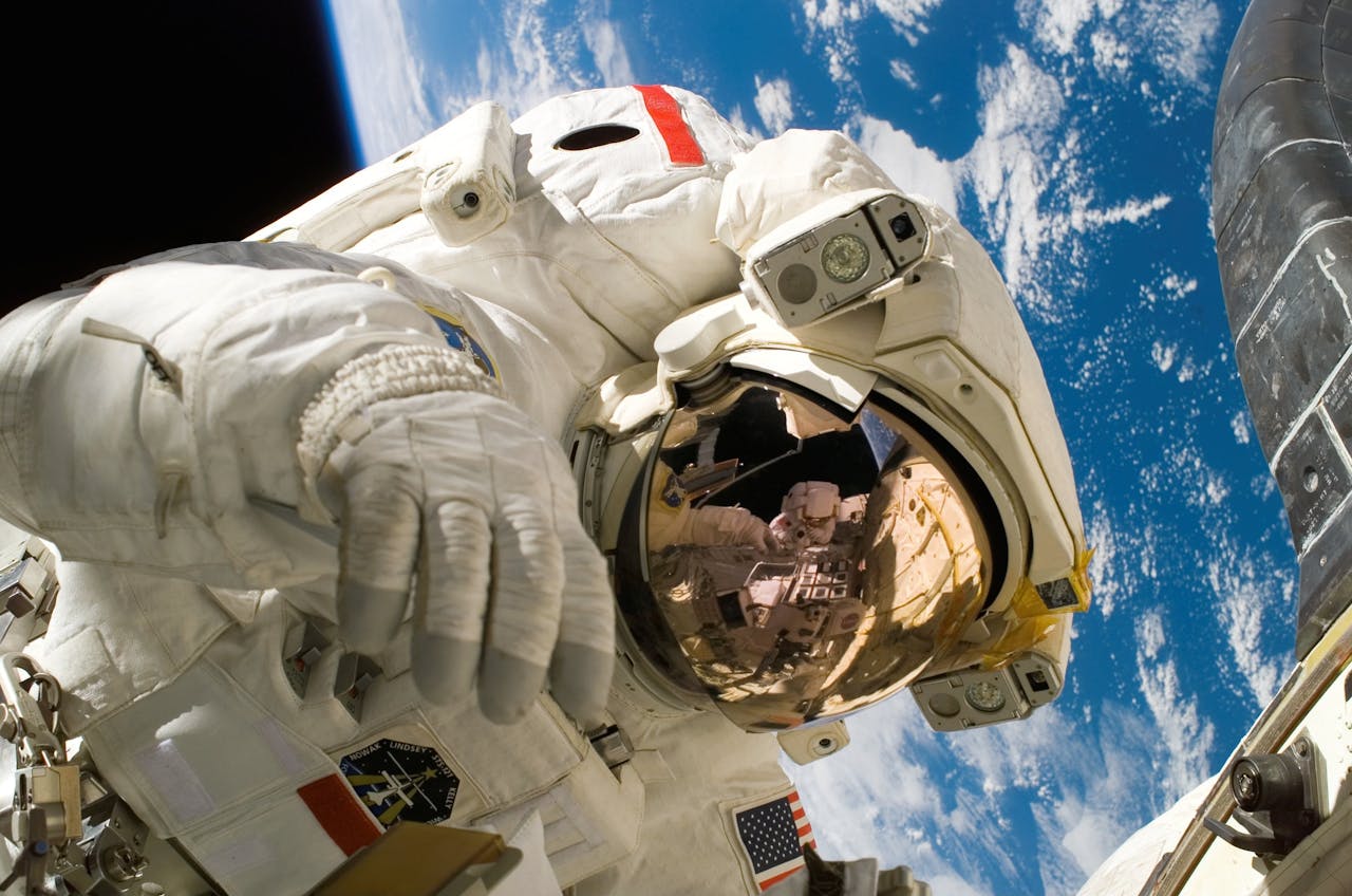 astronauta chula gula