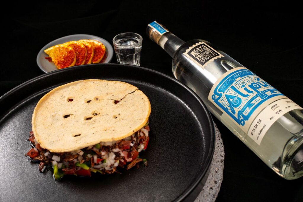 Mezcal alipus